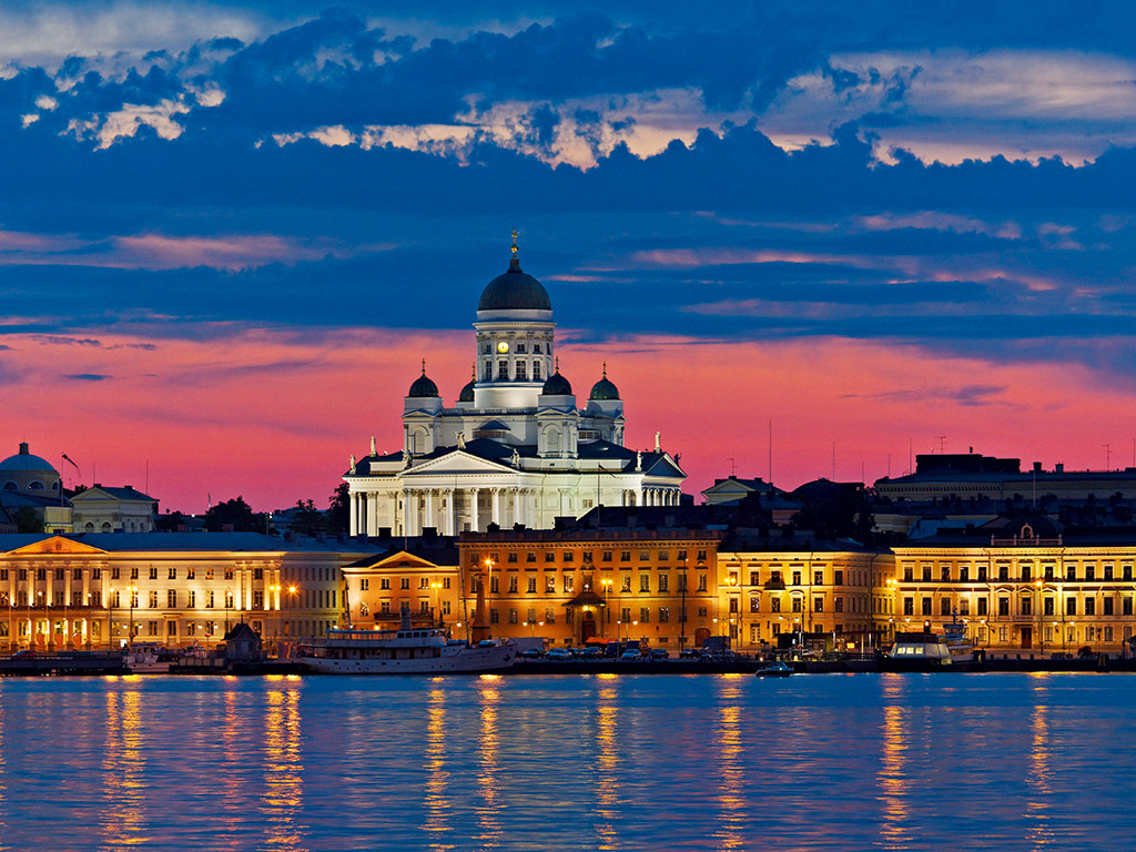 Helsinki Cathedral at dusk