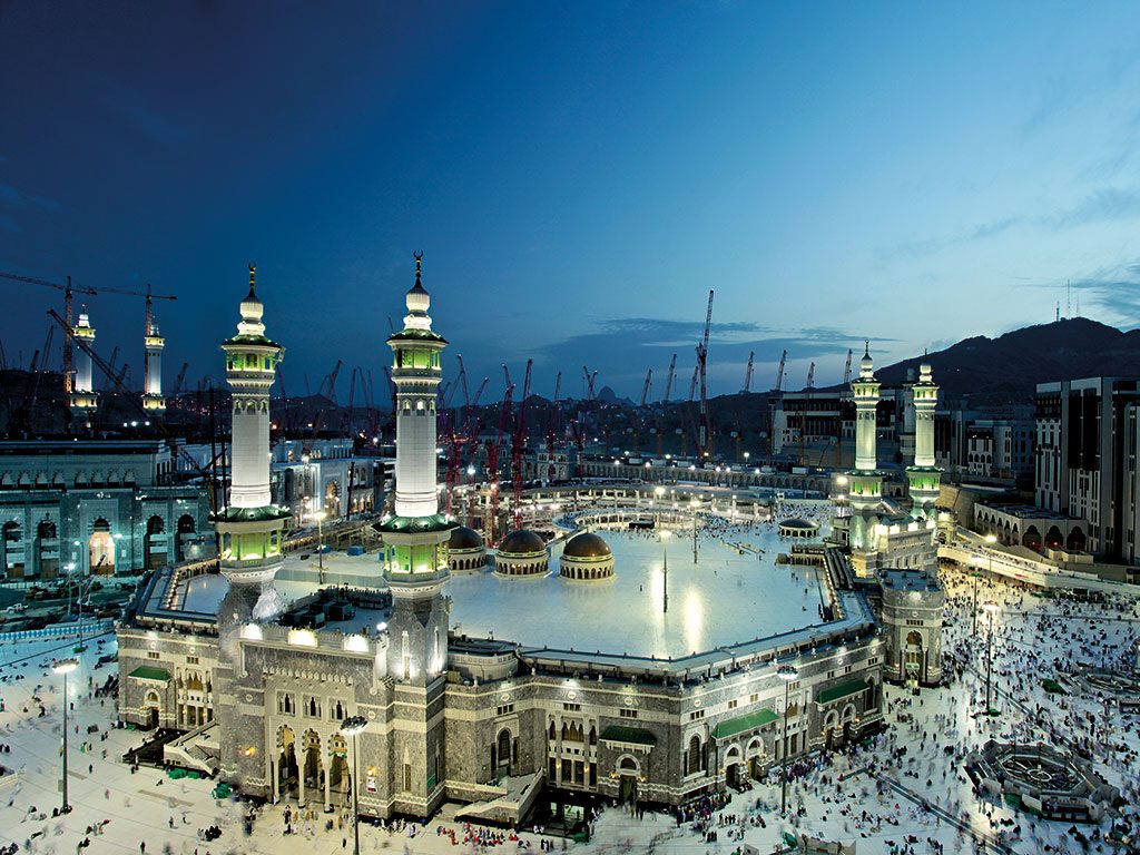 The Masjid al-Harãm, or Grand Mosque, is one of Saudi Arabia's most popular religious attractions