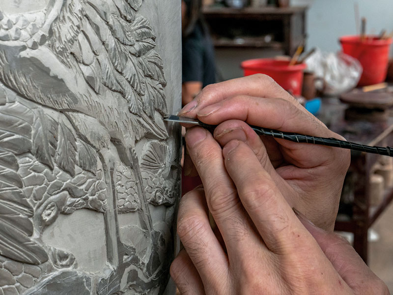 A craftsman working to create Rongchang County's famous pottery
