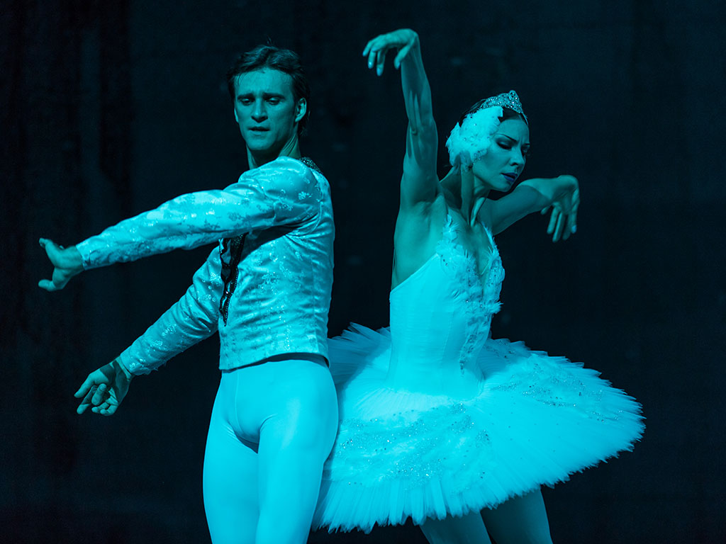 Drama inside the Russia's Bolshoi ballet company is just as turbulent as it is on stage