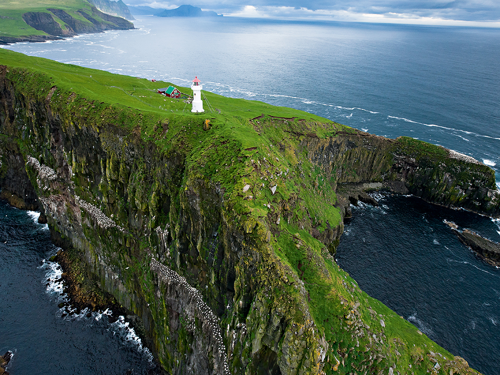 The wild natural beauty of the Faroe Islands is the perfect setting for creative thinking. Photo: Mesiano